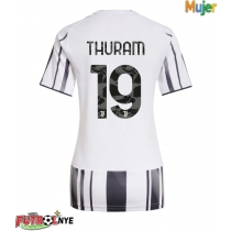 Camiseta Juventus Khephren Thuram #19 Primera Equipación para mujer 2025-26 manga corta